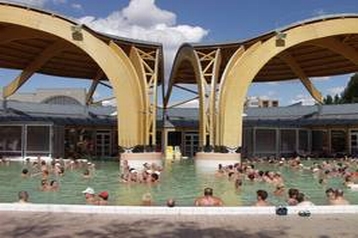 Ungaria Privát Bük, Exteriorul